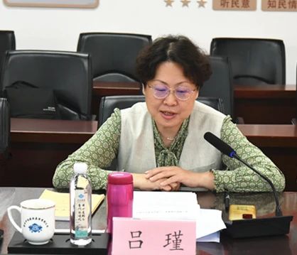 【快訊】江蘇省工商聯(lián)黨組成員、副主席李曉林一行蒞臨集團公司調(diào)研并召開法律服務(wù)情況調(diào)研座談會